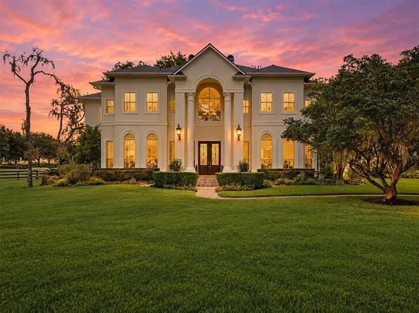 3518 River Forest Dr, Richmond, TX 77406