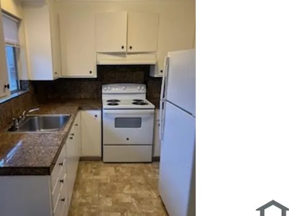 3042 Macarthur Blvd, Oakland, CA