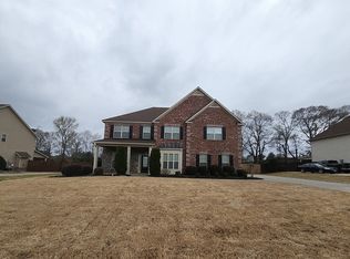 120 Traditions Ln, Hampton, GA 30228