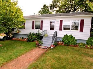 188 Everett St, West Haven, CT 06516