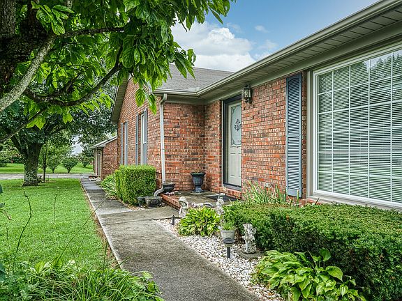 4th image of 1466 Bunker Hill Rd