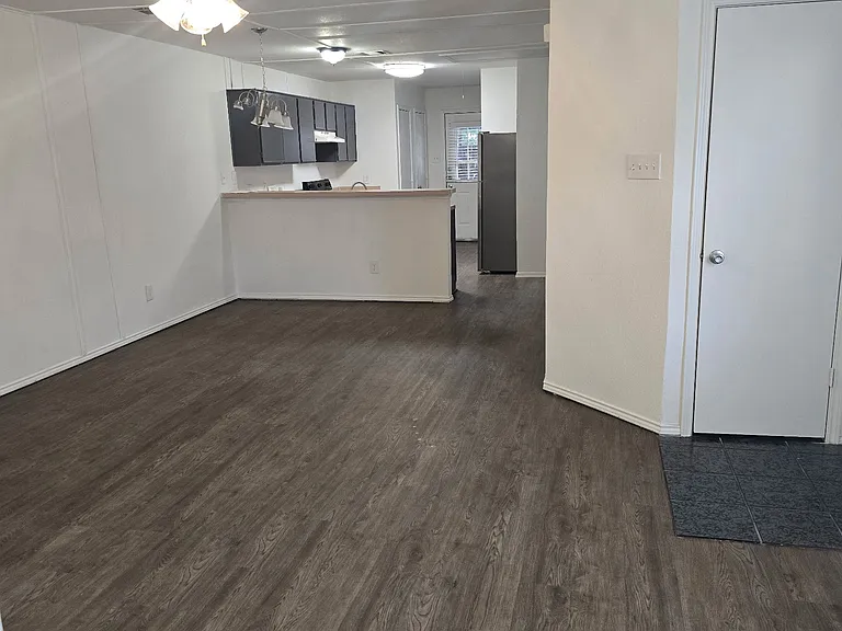 2407 Summer Place Dr — Photo 14