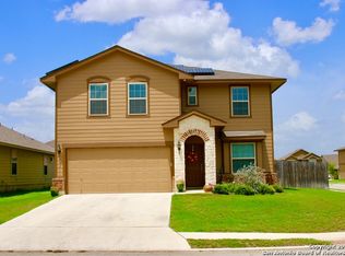 10211 Del Lago Ct, San Antonio, TX 78245