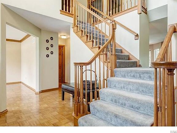 5th image of 6649 Towne Woods Dr