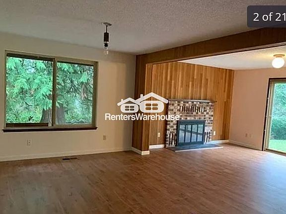 5th image of 10400 SE Vashon Vista Dr