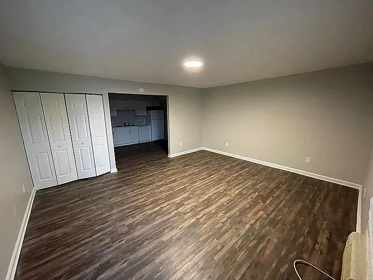 1640 Foxhaven Dr #1 — Photo 2