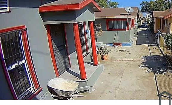 2nd image of 716 W 60th St