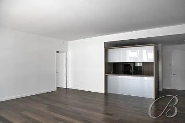 Rented by Bellmarc Realty | media 33