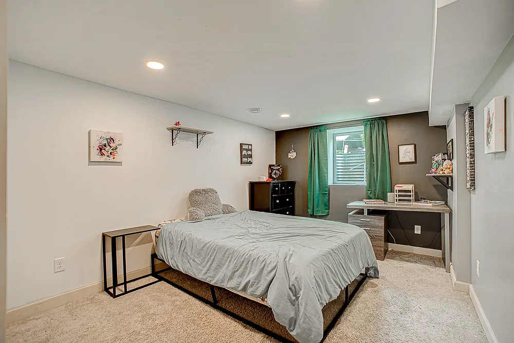 2 bed, 1650 sqft, $1,970 — Photo 3