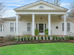 424 E Main St, New Iberia, LA 70560