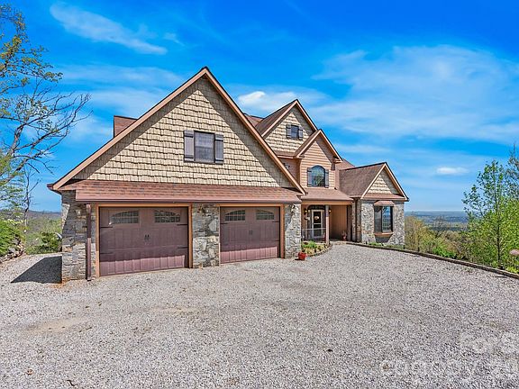 2nd image of 498 Pinnacle Pkwy