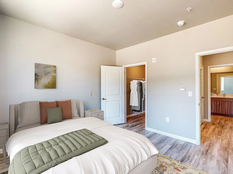 Canyon's Edge Apartments — Photo 21