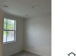 2461 NW 117th St, Miami, FL 33167