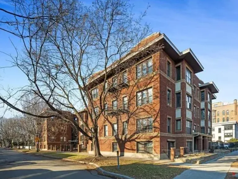 391 Laurel Ave #103 — Photo 2
