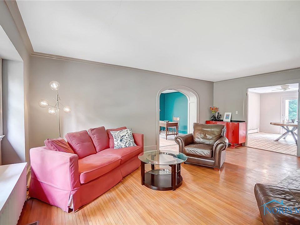 3533 Edgevale Rd, Toledo, OH 43606 MLS 6103234 Zillow