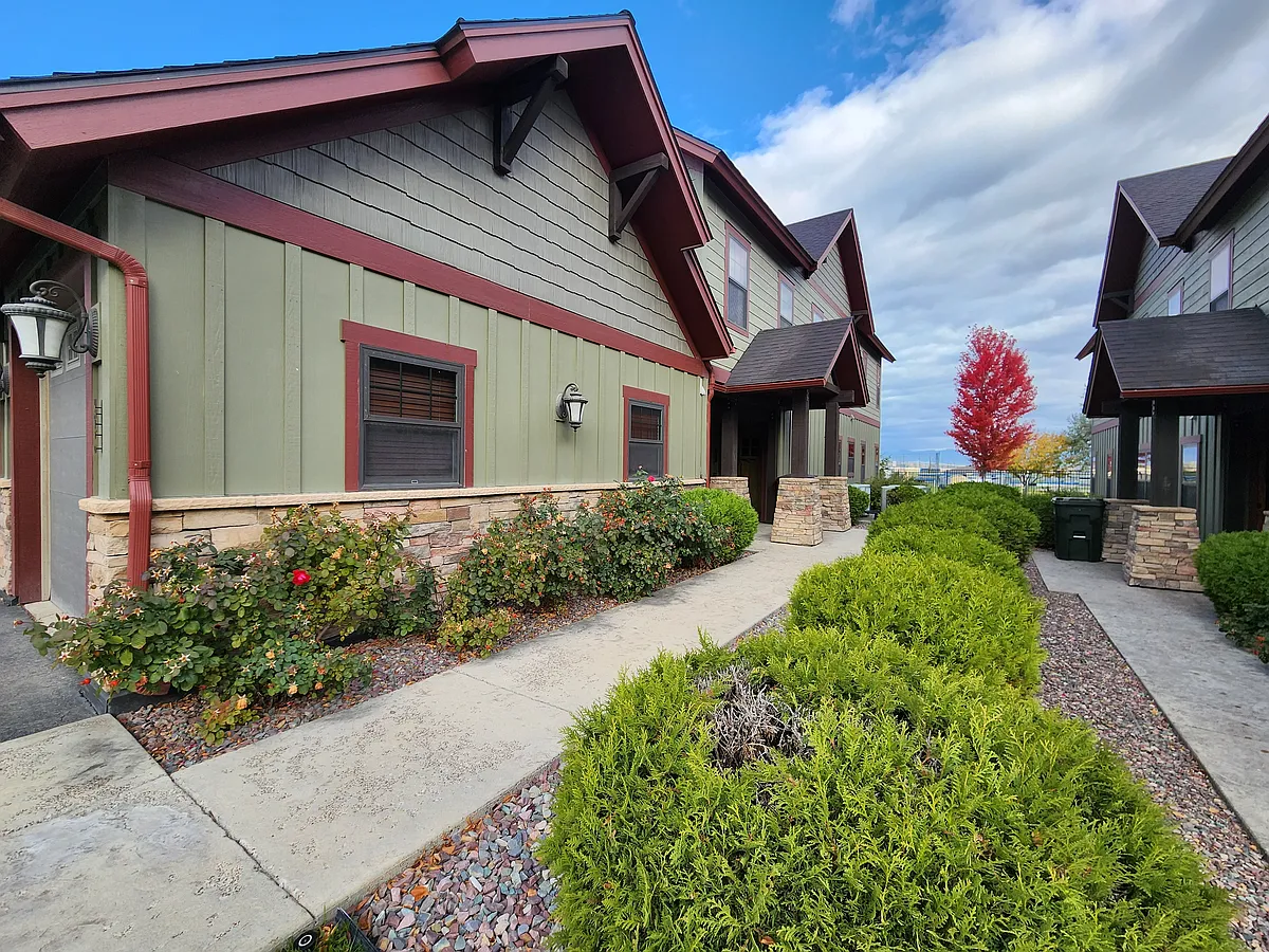 Building Photo - 195 Meadow Vista Loop #D