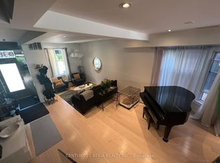 109 Simpson Ave, Toronto, ON M4K1A1
