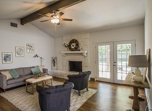 2nd image of 511 Buckboard Blvd