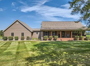 22441 Hopewell Rd, Gambier, OH 43022