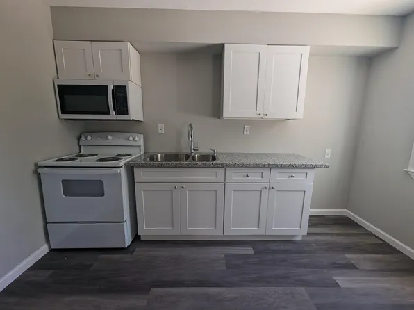 209 River Oaks Dr APT E, Destrehan, LA 70047