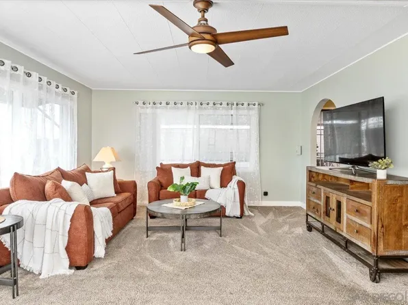 7008 San Bartolo St #27, Carlsbad, CA 92011