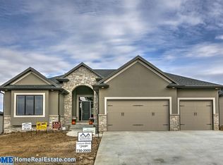 9410 S 31st St, Lincoln, NE 68516