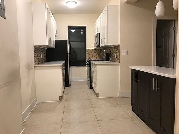 4th image of 49 Clarkson Ave APT 3H