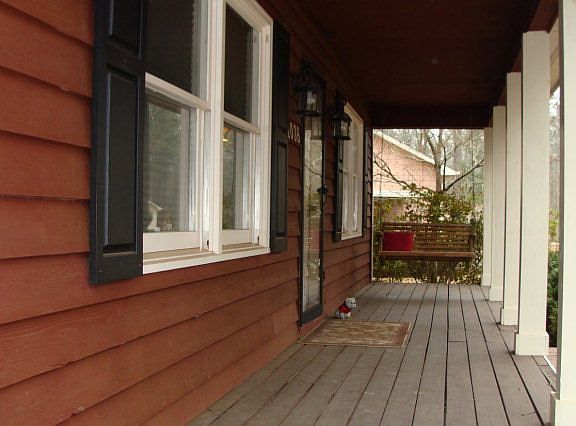 2nd image of 1036 Chisholm Trl