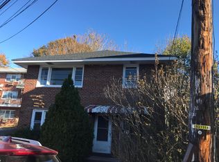 409 Paterson Ave, East Rutherford, NJ 07073