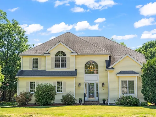 7 Muir Way, Marlborough, MA 01752