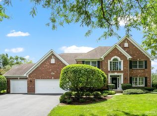 5327 Catclaw Ct, Naperville, IL 60564