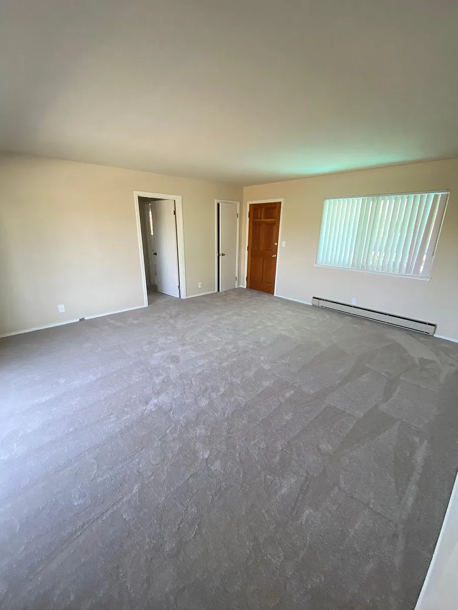 Building Photo - 842 N Rengstorff Ave