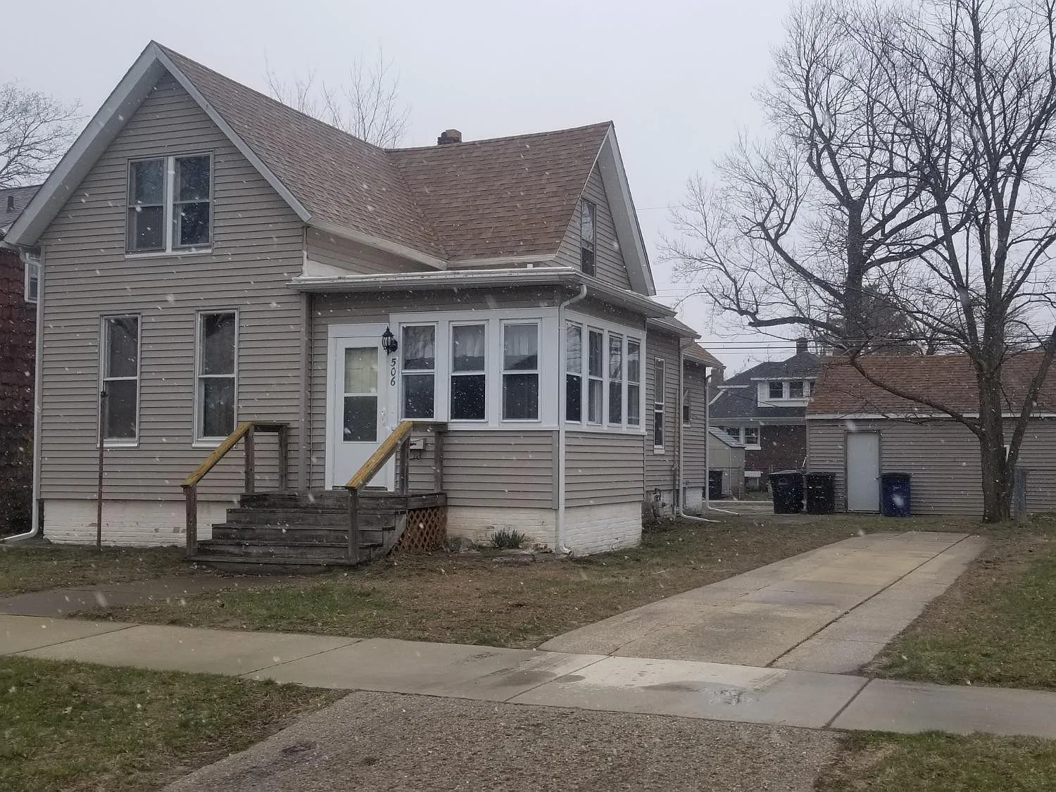 506 Dupage St photo 1