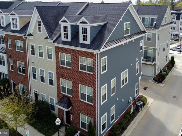 40 Linden Pl, Towson, MD 21286