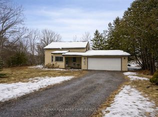 3324 Penetanguishene Rd, Oro Medonte, ON L4M4Y8