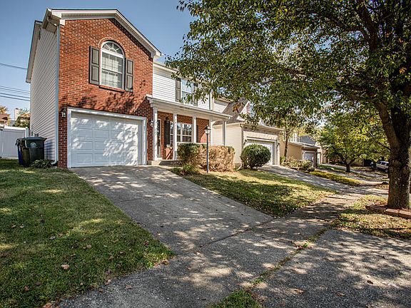 3rd image of 2821 Greenway Ct