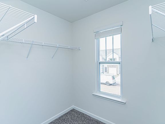 3rd image of 31 Sunriff Ct #1