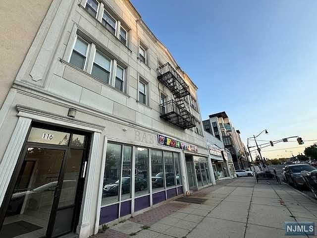 1st image of 114-116 Washington Ave APT 6