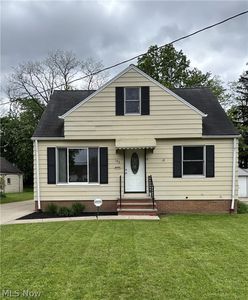 140 Cowles Ave, Bedford, OH, 44146