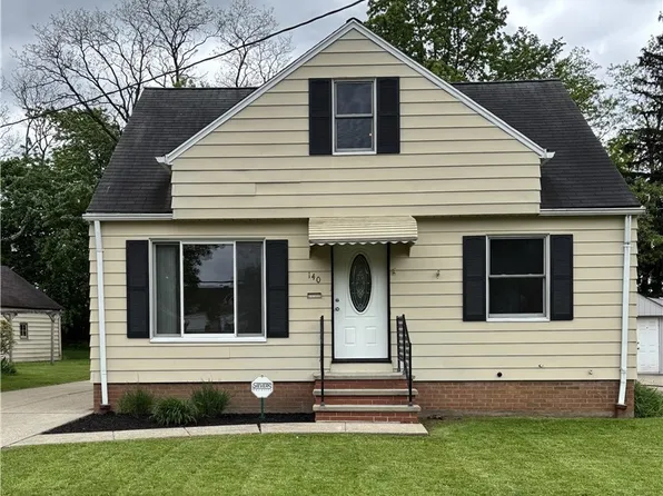 140 Cowles Ave, Bedford, OH 44146