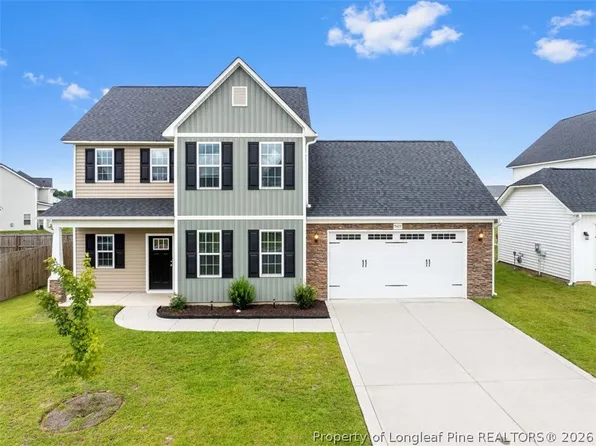 5427 Debut Ave, Hope Mills, NC 28348