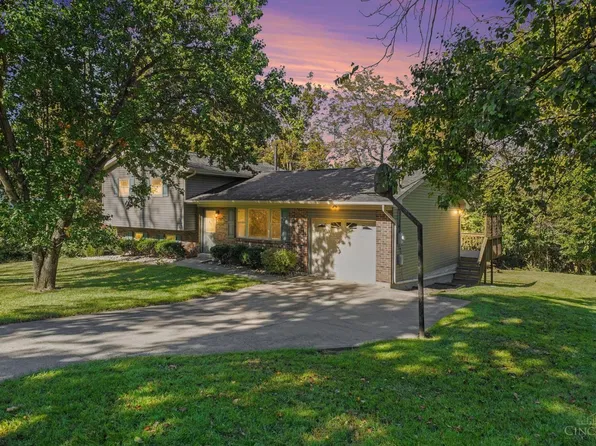 306 Wakefield Ave, Loveland, OH 45140