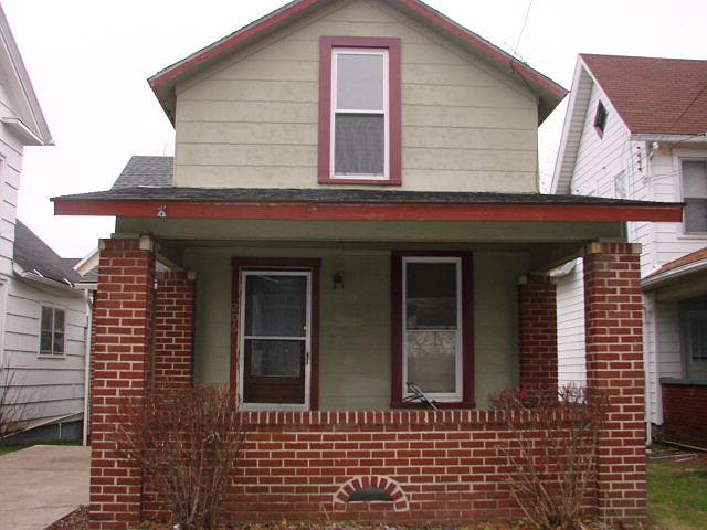 2nd image of 206 N Liberty St