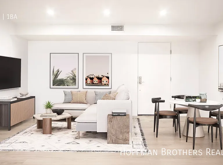 1570 Yosemite Dr #6 — Photo 2