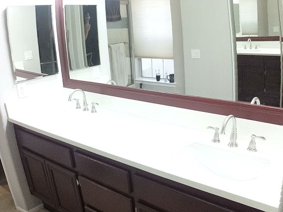 4th image of 1020 Baywood Cir Unit C