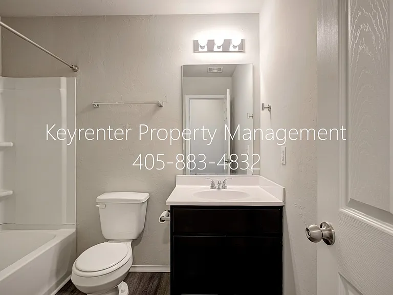 440 Fox Den Dr — Photo 8