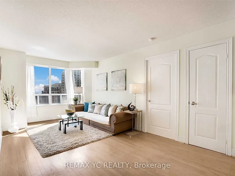 5418 Yonge St #1917 — Photo 4