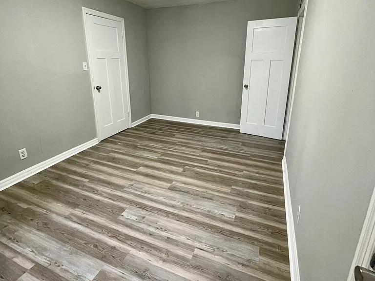 227 Richmond Dr NW — Photo 6