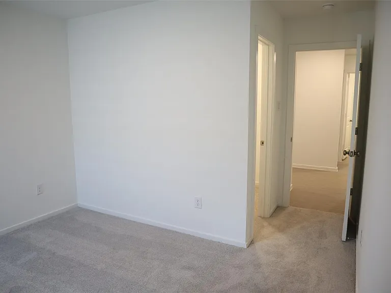 216 Lantana Ln — Photo 21