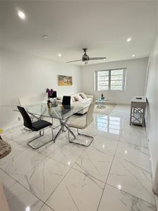 5170 SW 40th Ave APT 9E, Dania Beach, FL, 33314